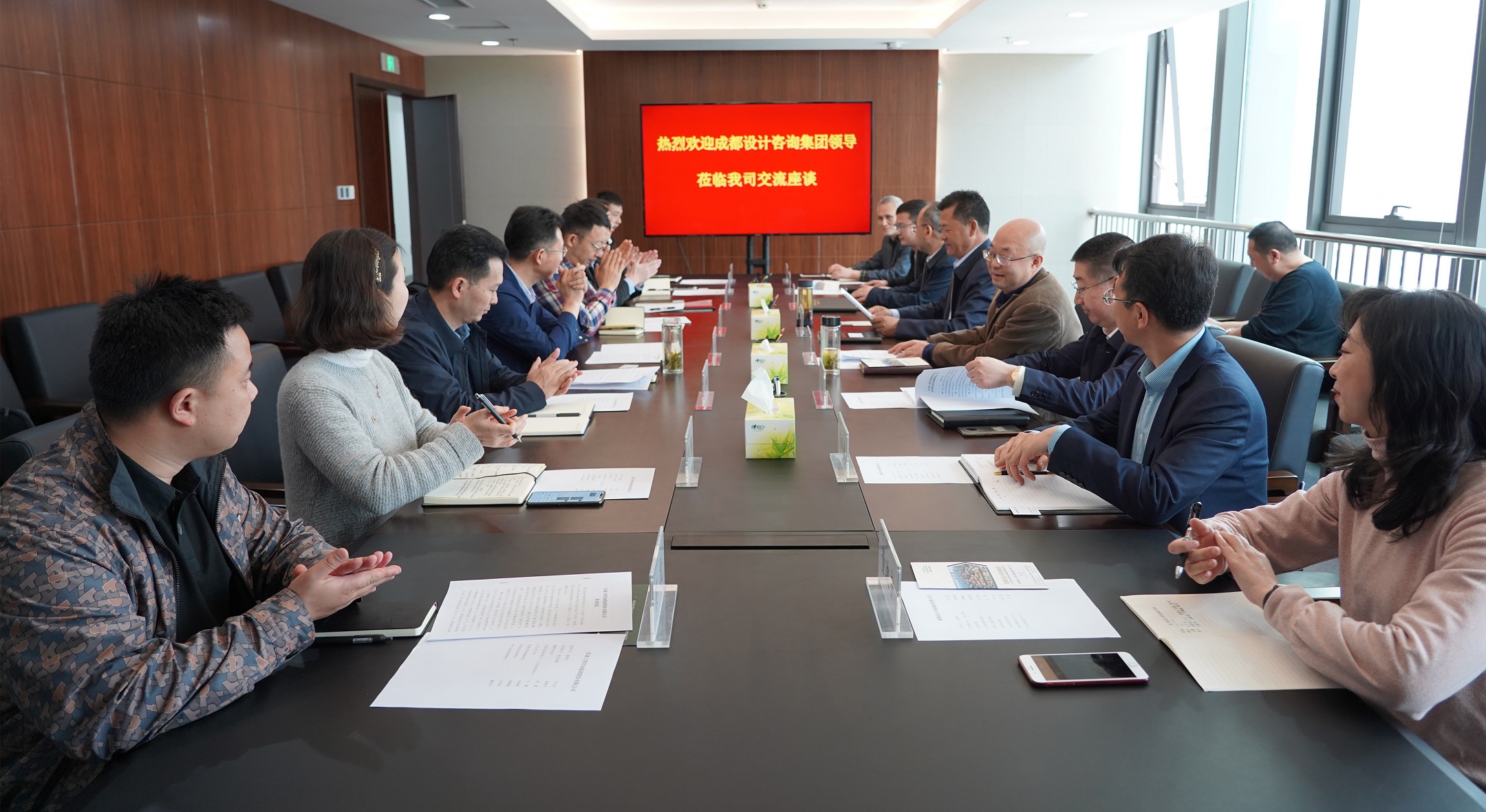 �ɶ������ѯ���������AG���鼯�ż��Ž�����̸