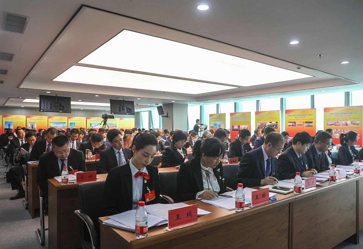 �������������� ���ľ��������� AG���鼯�ŵ�һ�ε�Ա��������ٿ�